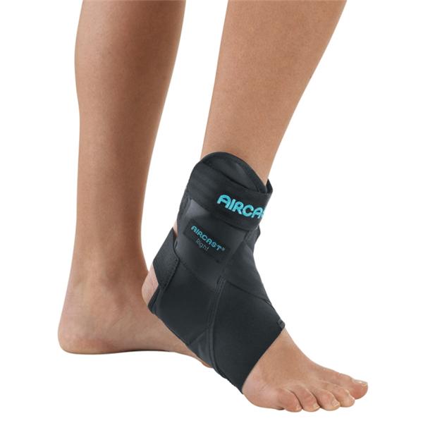 Aircast Brace Pttd Airlift M7-11/W9-12.5 Ank Thrmplstc M7-11/W9-12.5 Blk Sz Md Rt Ea - 02PMR