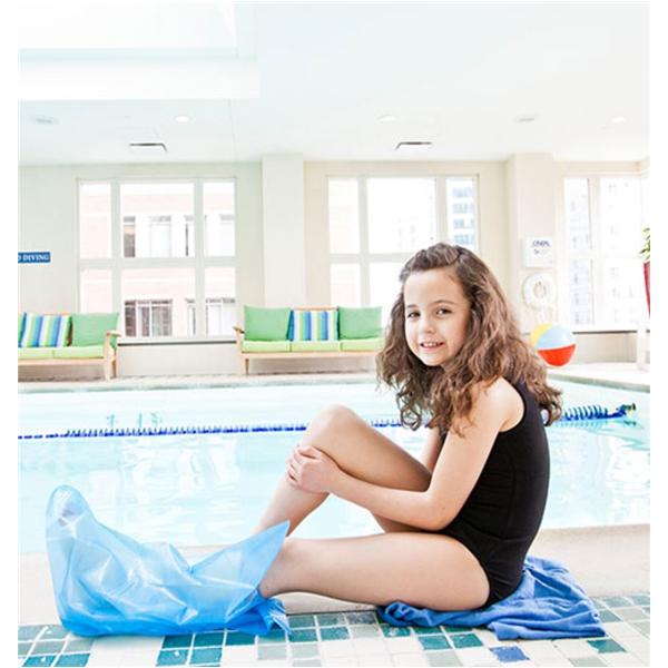 Brownmed Protector Cast/Bandage Seal-Tight Sport Polyvinyl 25" Pediatric Leg Lf Blue Ea - 20362