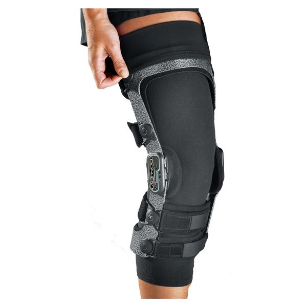 DJO Undersleeve Knee Lycra Black Medium Ea - 11-0075-3-00000
