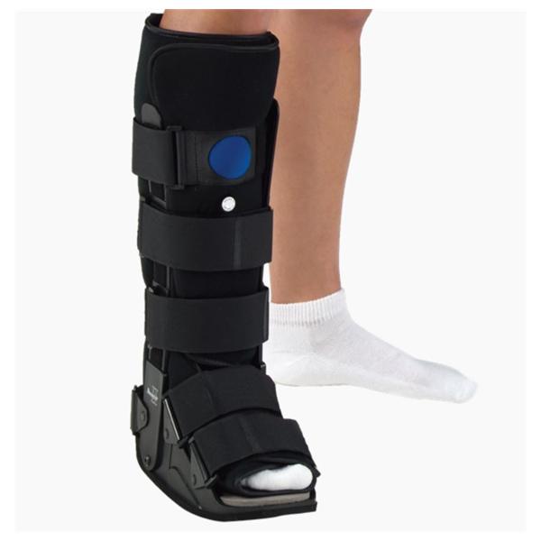 Deroyal Industries Inc Walker Pacesetter Standard Foot/Ankle Adult Black Size Medium Each - 15780006